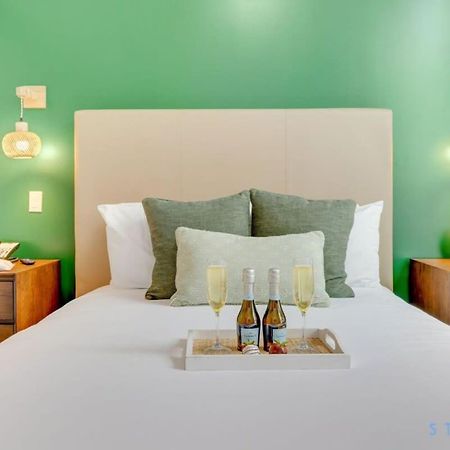 Lx Oasis Beachfront-Rt Infinity Pool Χόλιγουντ Εξωτερικό φωτογραφία