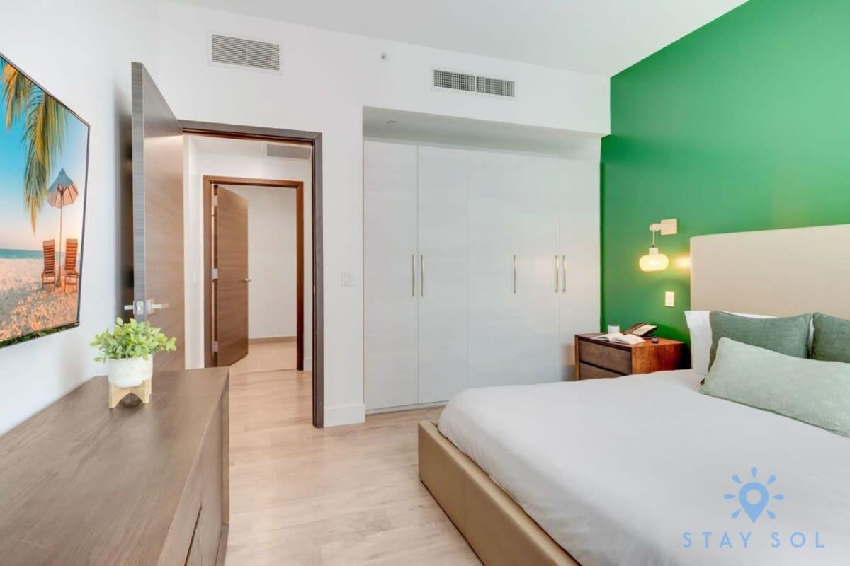 Lx Oasis Beachfront-Rt Infinity Pool Χόλιγουντ Εξωτερικό φωτογραφία
